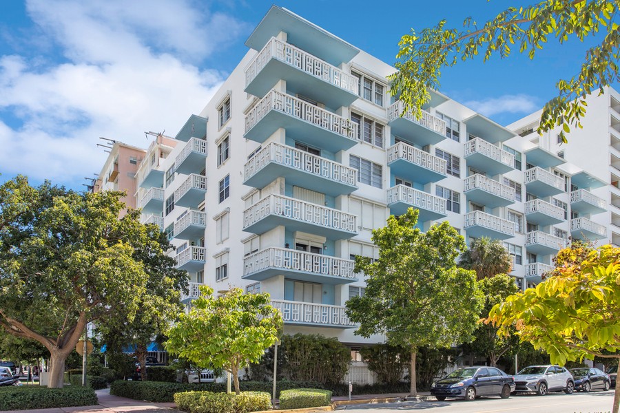 Real Estate Photography - 1776 James Ave., #4D, Miami Beach, FL, 33139 - Building Exterior