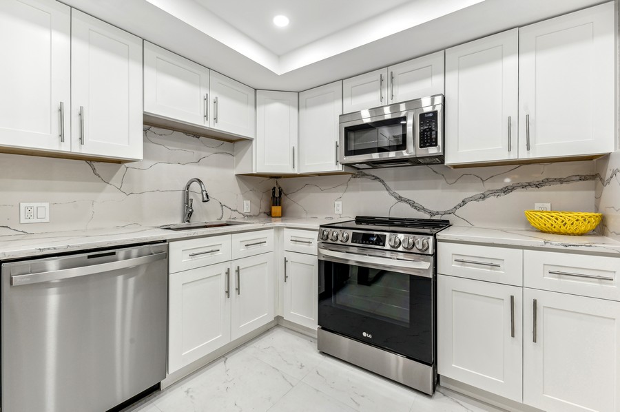 Real Estate Photography - 4101 N Ocean Boulevard D-408, Boca Raton, FL, 33431 - Kitchen
