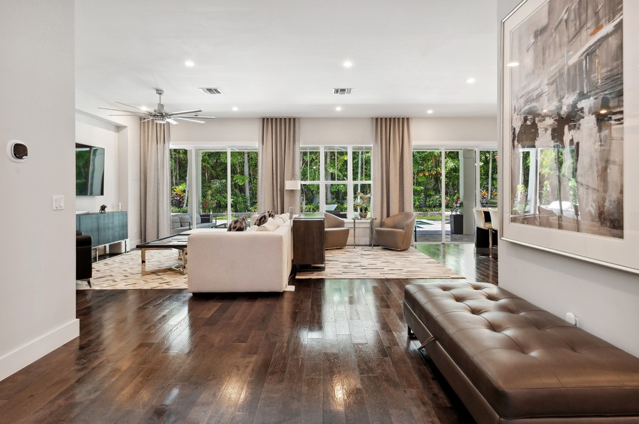 Real Estate Photography - 505 NW 1st Ave, Delray Beach, FL, 33445 - Entryway