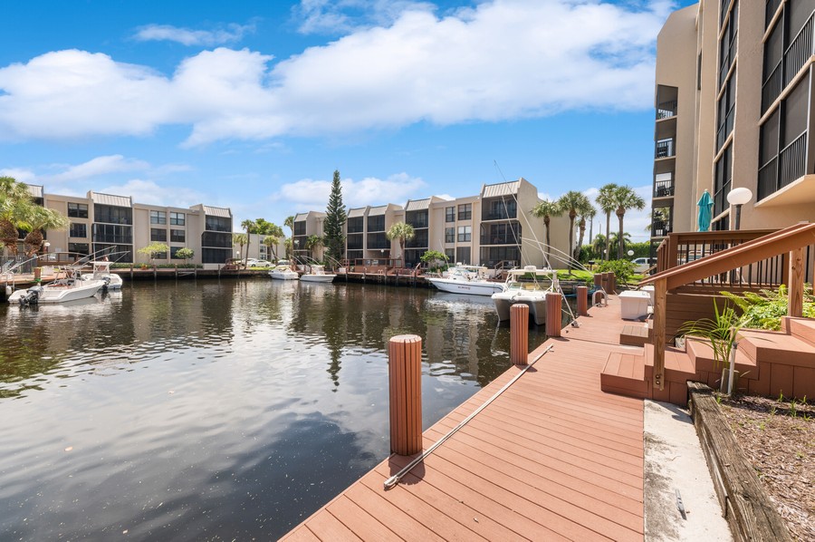 Real Estate Photography - 9 Royal Palm Way 1030, Boca Raton, FL, 33432 - 