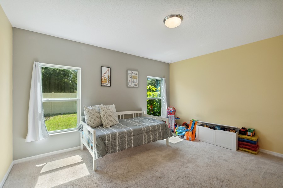 Real Estate Photography - 26026 Meadow Breeze Lane, Leesburg, FL, 34748 - Primary Bedroom