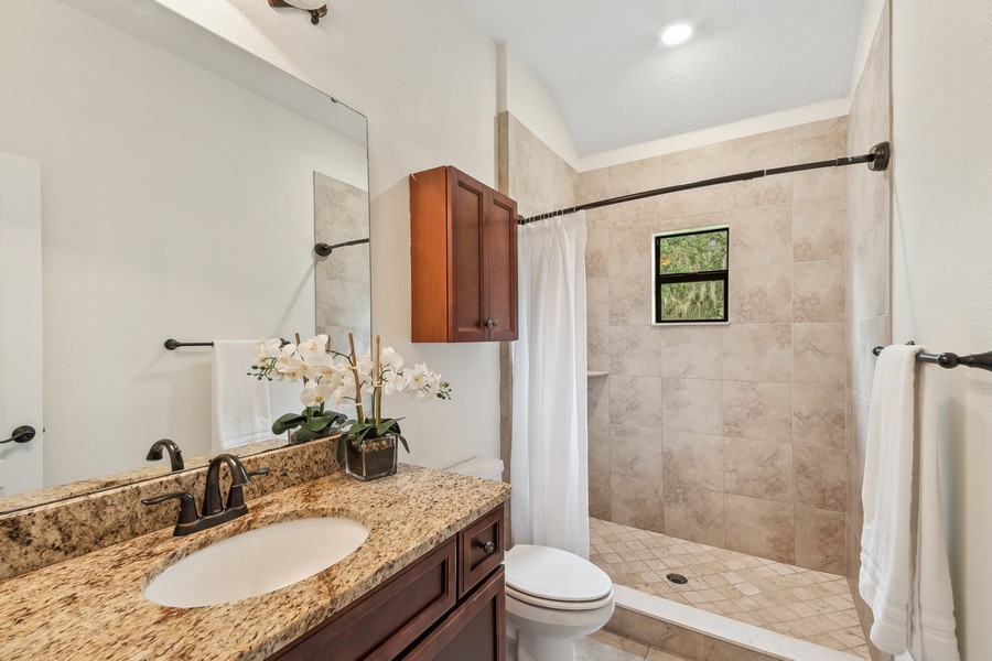 Real Estate Photography - 1900 N Lake Eloise Dr, Winter Haven, FL, 33884 - 3rd Bathroom