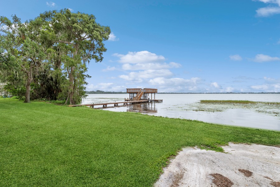 Real Estate Photography - 1900 N Lake Eloise Dr, Winter Haven, FL, 33884 - Dock