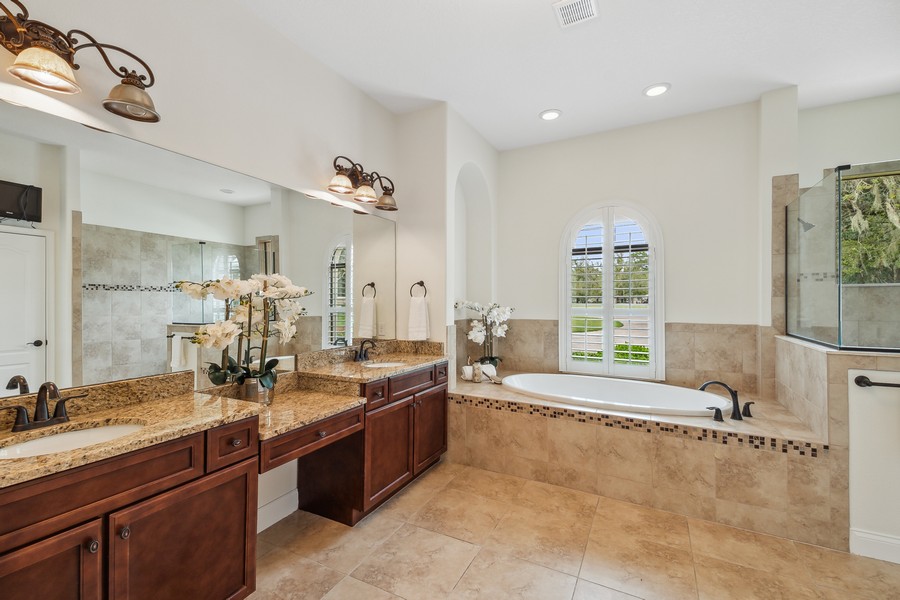 Real Estate Photography - 1900 N Lake Eloise Dr, Winter Haven, FL, 33884 - Primary Bathroom