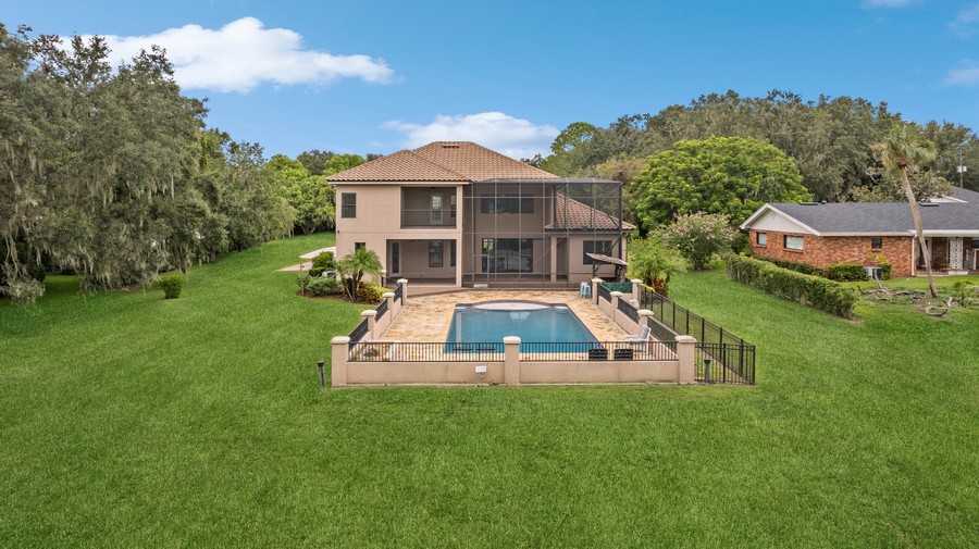 Real Estate Photography - 1900 N Lake Eloise Dr, Winter Haven, FL, 33884 - 