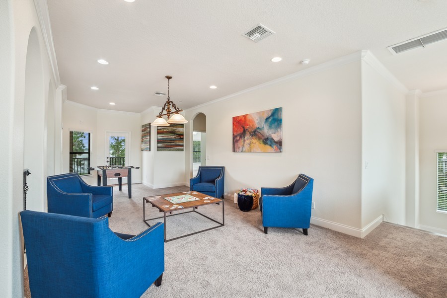 Real Estate Photography - 1900 N Lake Eloise Dr, Winter Haven, FL, 33884 - Family Room