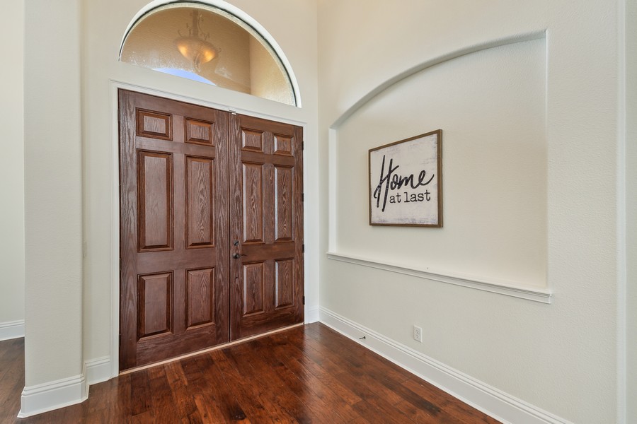 Real Estate Photography - 1900 N Lake Eloise Dr, Winter Haven, FL, 33884 - Foyer