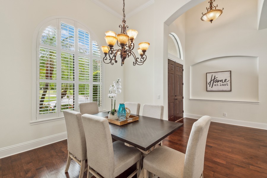Real Estate Photography - 1900 N Lake Eloise Dr, Winter Haven, FL, 33884 - Dining Room