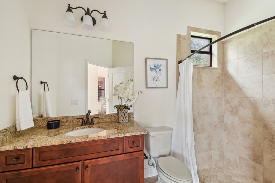Real Estate Photography - 1900 N Lake Eloise Dr, Winter Haven, FL, 33884 - 2nd Bathroom