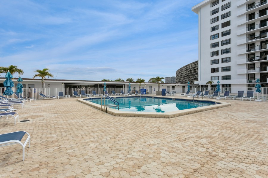 Real Estate Photography - 1208 Marine Way #401, North Palm Beach, FL, 33408 - 