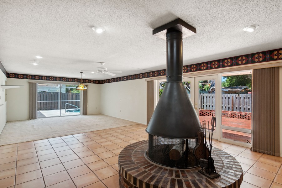 Real Estate Photography - 3300 Duncan Avenue, Sarasota, FL, 34239 - Family Room