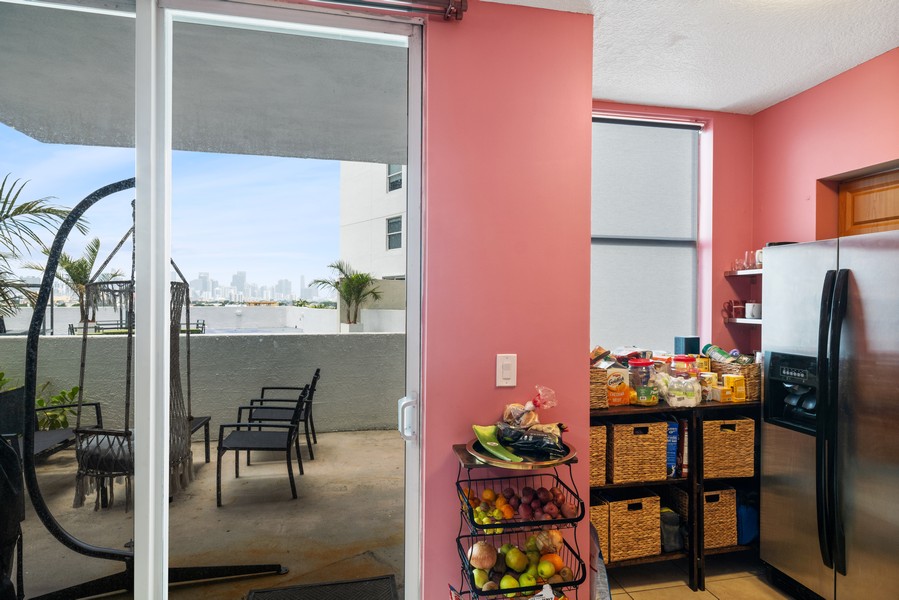 Real Estate Photography - 1 Glen Royal Parkway #710, Miami, FL, 33125 - 