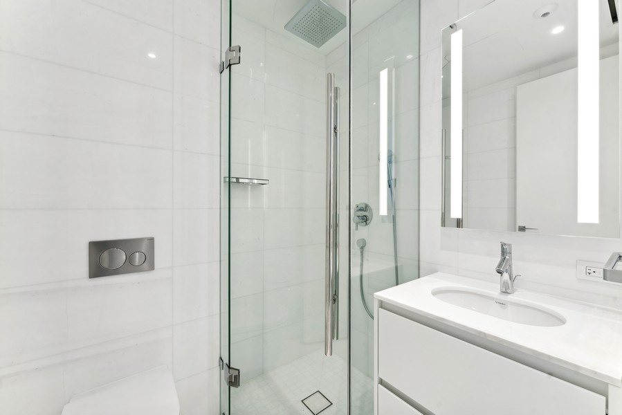 Real Estate Photography - 300 Biscayne Blvd Way #601, Miami, FL, 33131 - 