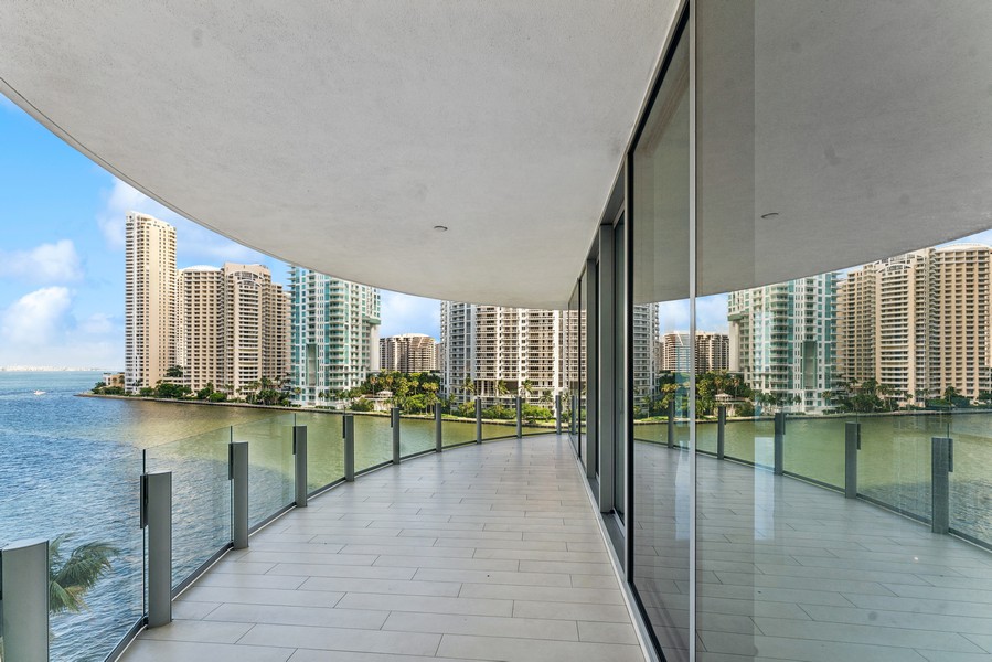 Real Estate Photography - 300 Biscayne Blvd Way #601, Miami, FL, 33131 - 