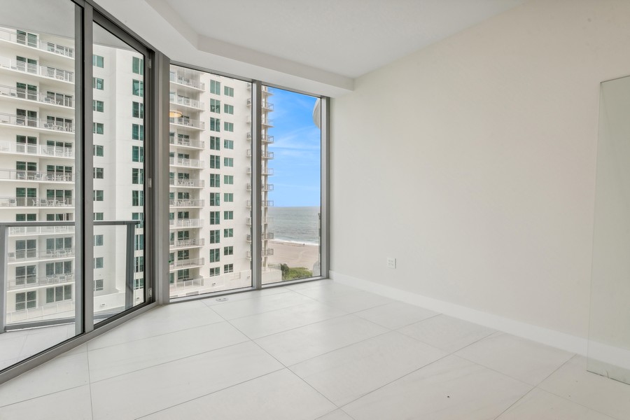 Real Estate Photography - 3100 N Ocean Dr H-1009, Singer Island, FL, 33480 - 