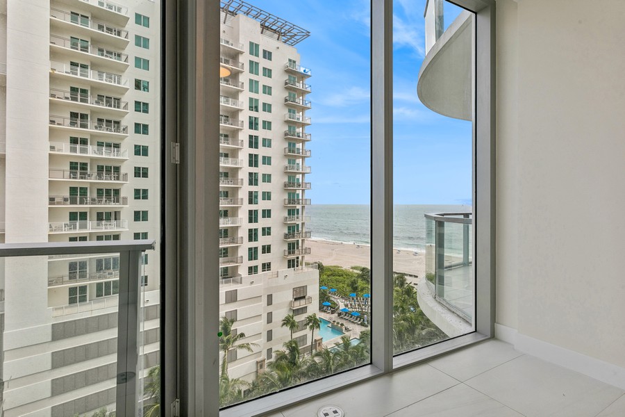 Real Estate Photography - 3100 N Ocean Dr H-1009, Singer Island, FL, 33480 - 
