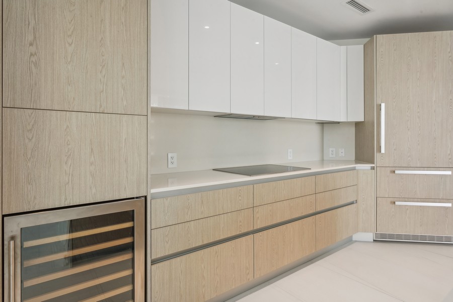 Real Estate Photography - 3100 N Ocean Dr H-1009, Singer Island, FL, 33480 - 