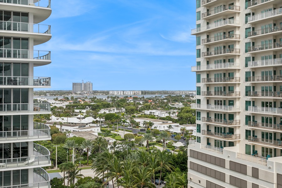 Real Estate Photography - 3100 N Ocean Dr H-1009, Singer Island, FL, 33480 - 