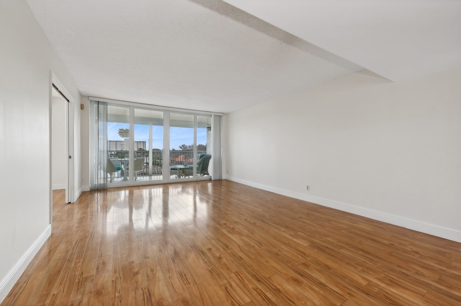 Real Estate Photography - 1 HARBOURSIDE DR, Delray Beach, FL, 33483 - Living Room