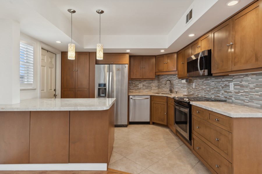 Real Estate Photography - 1 HARBOURSIDE DR, Delray Beach, FL, 33483 - Kitchen