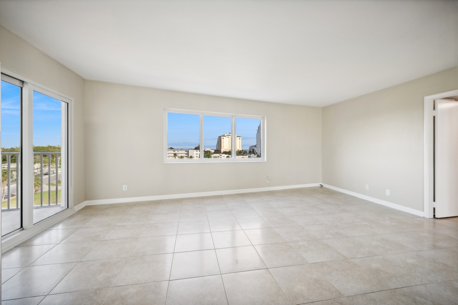 Real Estate Photography - 720 Bayshore Dr. #702, Fort Lauderdale, FL, 33304 - 