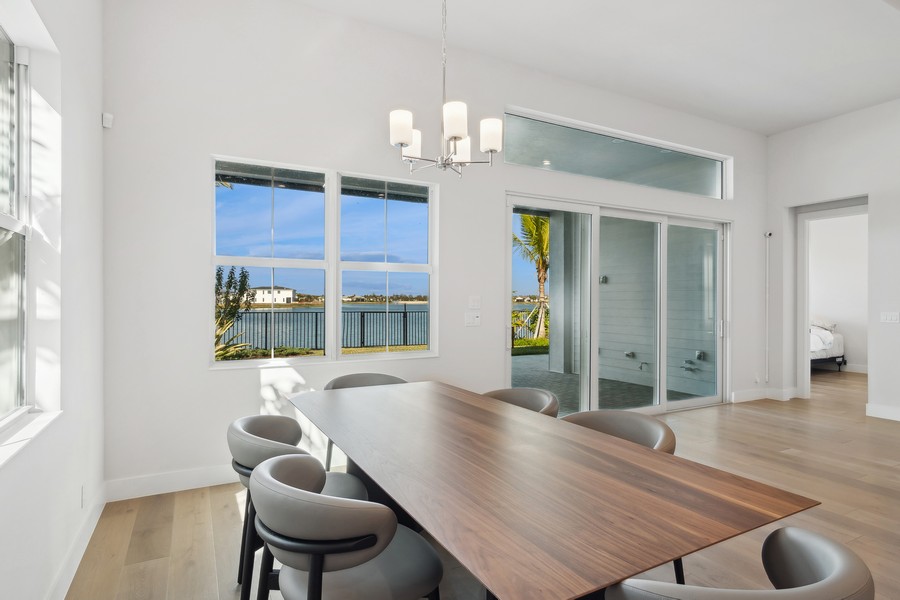 Real Estate Photography - 10061 Regency Way, West Palm Beach, FL, 33412 - Dining Room