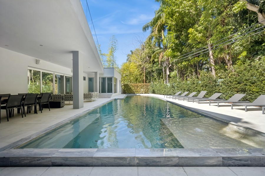 Real Estate Photography - 3709 Poinciana Ave., Coconut Grove, FL, 33133 - 