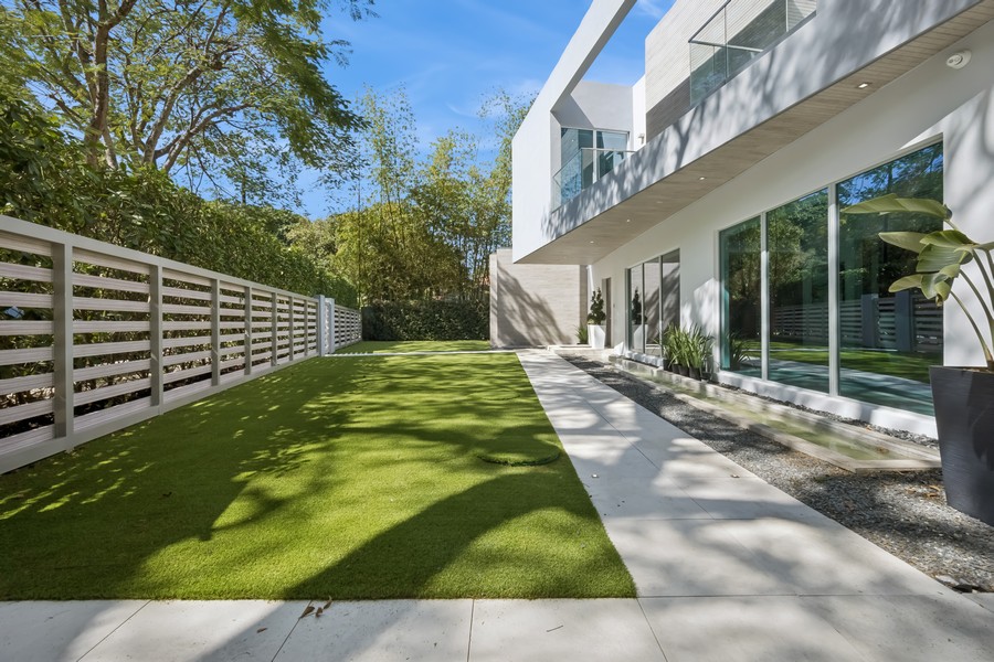 Real Estate Photography - 3709 Poinciana Ave., Coconut Grove, FL, 33133 - 