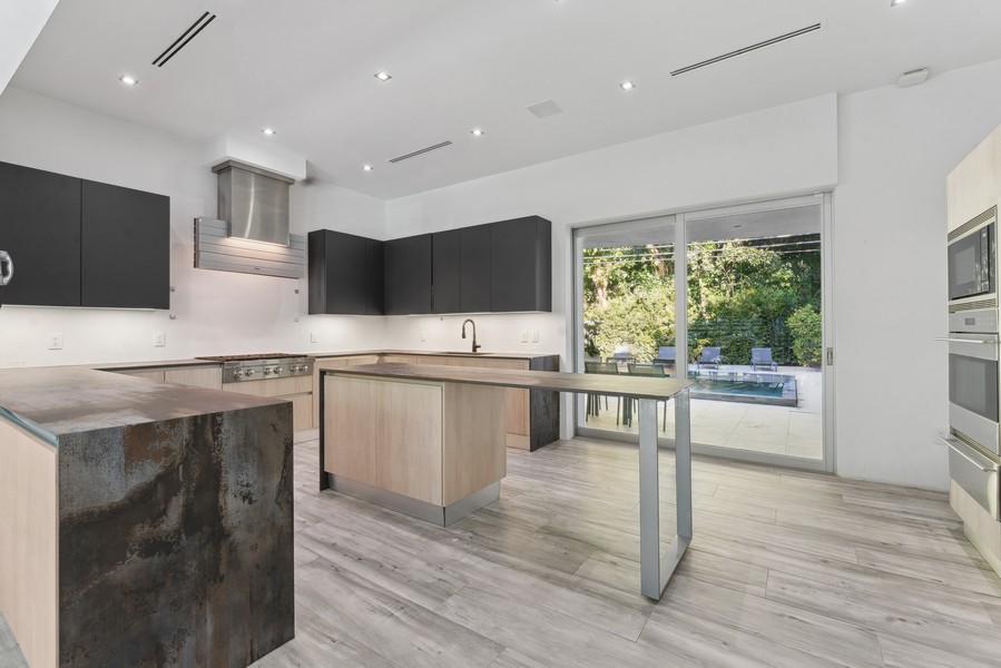 Real Estate Photography - 3709 Poinciana Ave., Coconut Grove, FL, 33133 - 