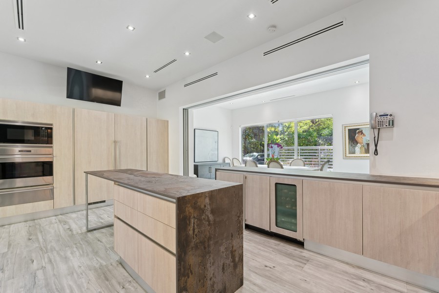 Real Estate Photography - 3709 Poinciana Ave., Coconut Grove, FL, 33133 - 