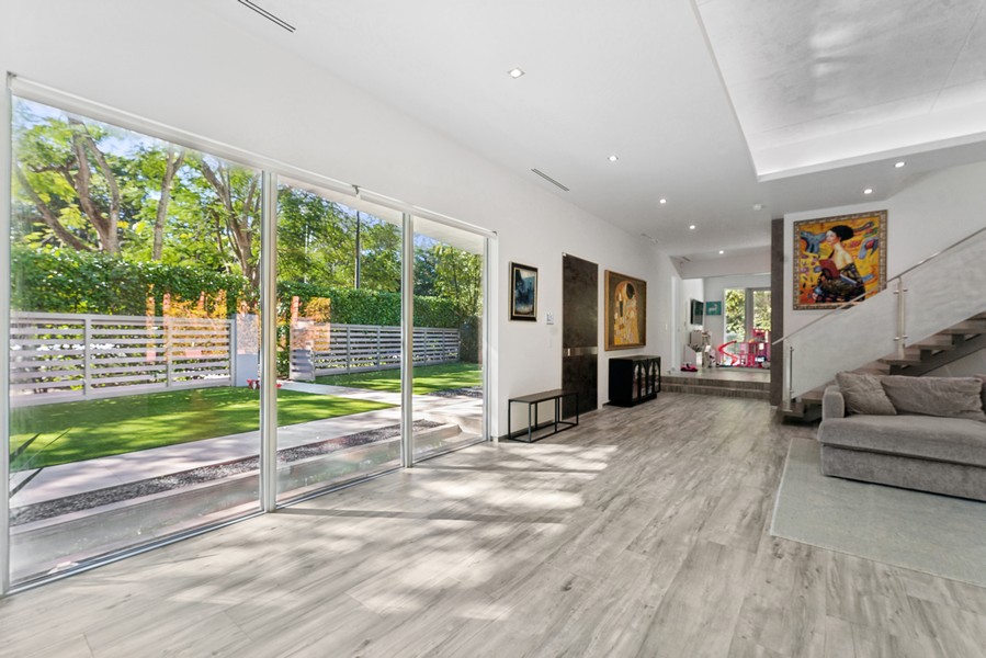 Real Estate Photography - 3709 Poinciana Ave., Coconut Grove, FL, 33133 - 