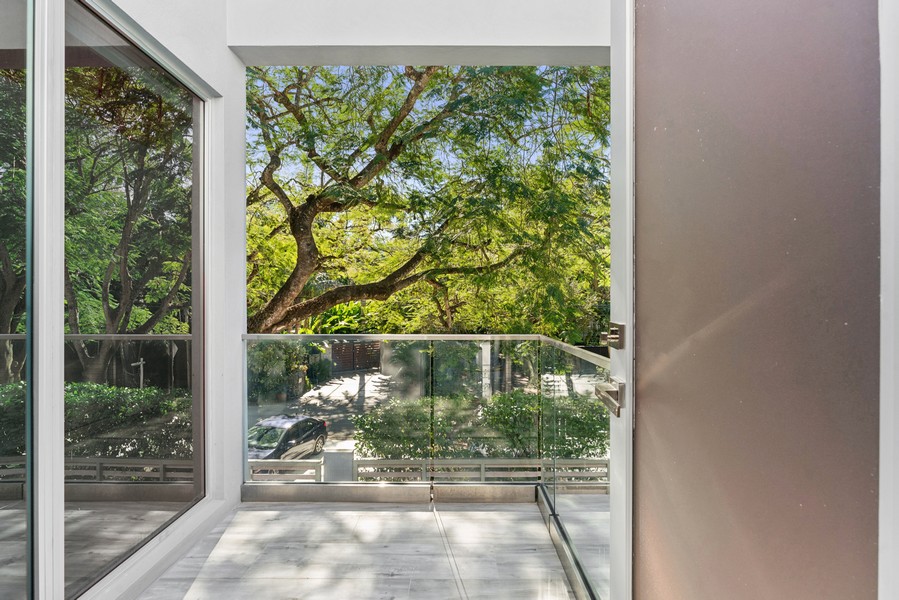 Real Estate Photography - 3709 Poinciana Ave., Coconut Grove, FL, 33133 - 