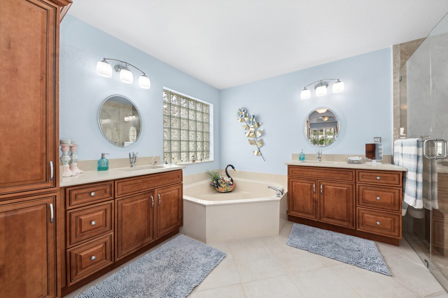 Real Estate Photography - 7533 Sagunto St, Boynton Beach, FL, 33437 - Primary Bathroom