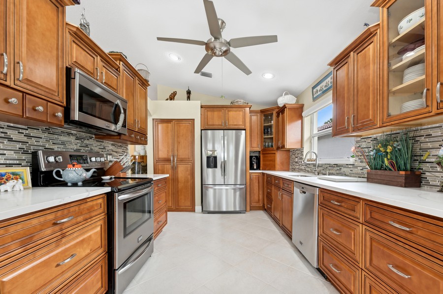 Real Estate Photography - 7533 Sagunto St, Boynton Beach, FL, 33437 - Kitchen