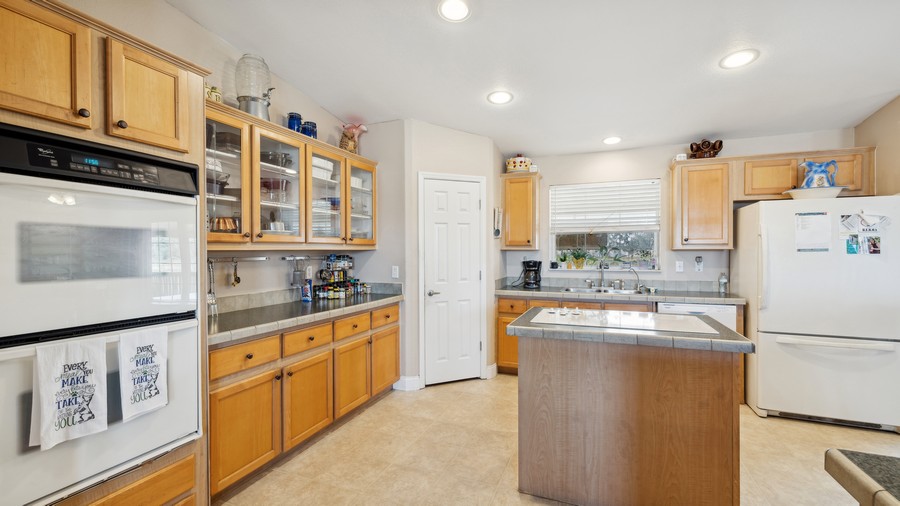 Real Estate Photography - 68 Joel Massey Rd, Haines City, FL, 33844 - 