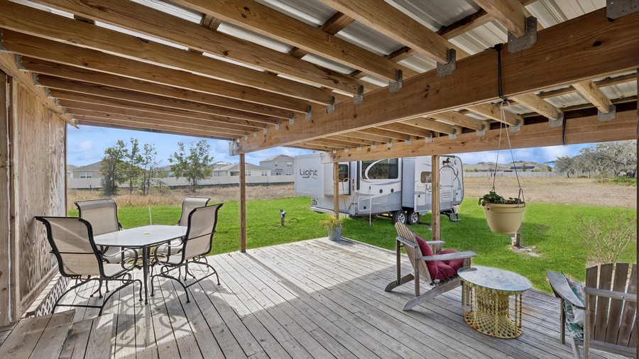 Real Estate Photography - 68 Joel Massey Rd, Haines City, FL, 33844 - 