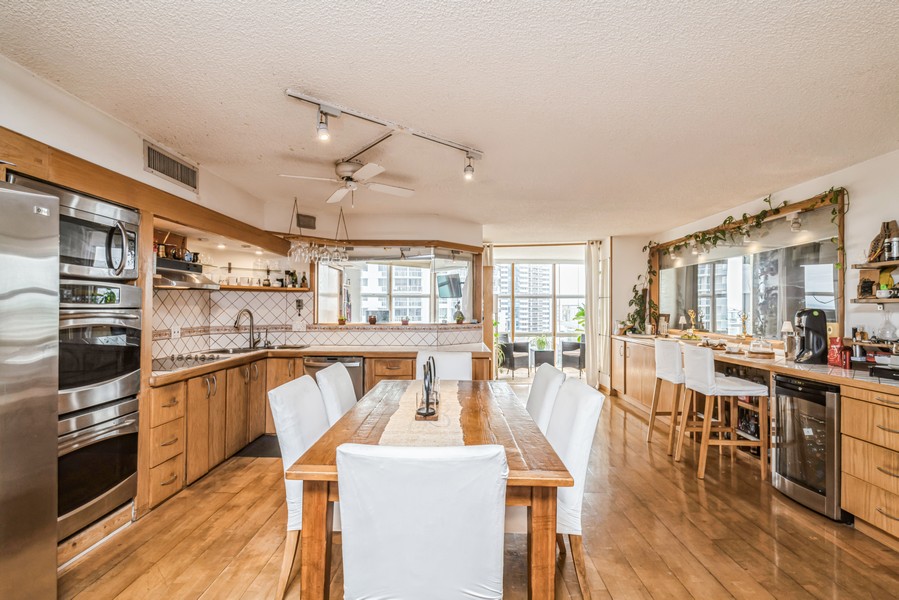 Real Estate Photography - 6423 Collins Ave unit 1602, Miami Beach, FL, 33141 - 