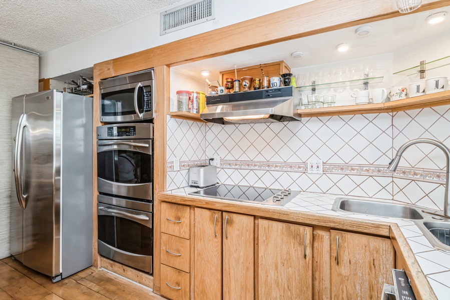 Real Estate Photography - 6423 Collins Ave unit 1602, Miami Beach, FL, 33141 - 