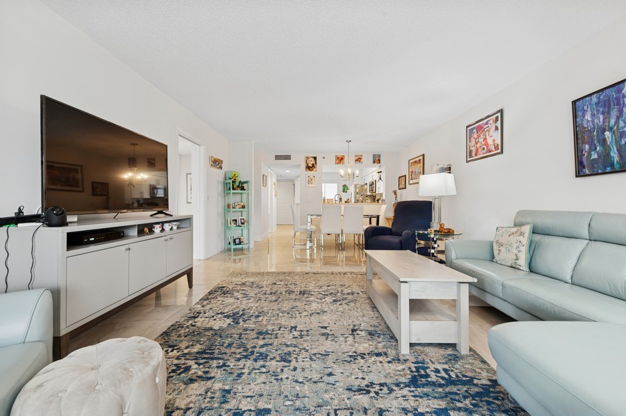 Real Estate Photography - 14475 Strathmore Lane apt.508, Delray Beach, FL, 33446 - Living Room/Dining Room