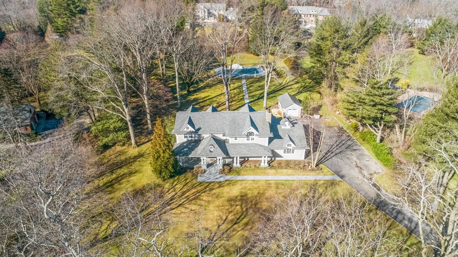 10 Kirby Lane, Muttontown, NY, 11753 Virtual Tour Douglas Elliman