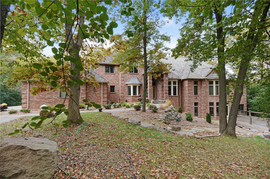 13215 Pennock Ave, Apple Valley, MN, 55124 Virtual Tour Edina