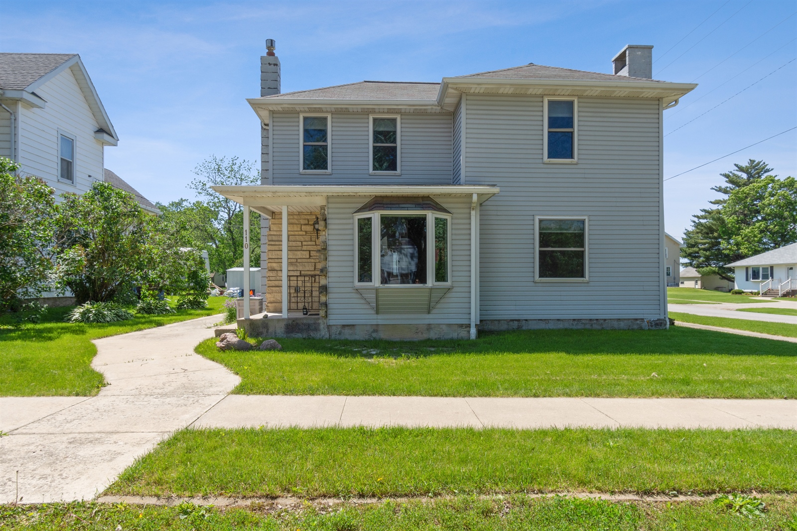 110 8th St, Van Horne, IA, 52346 Virtual Tour