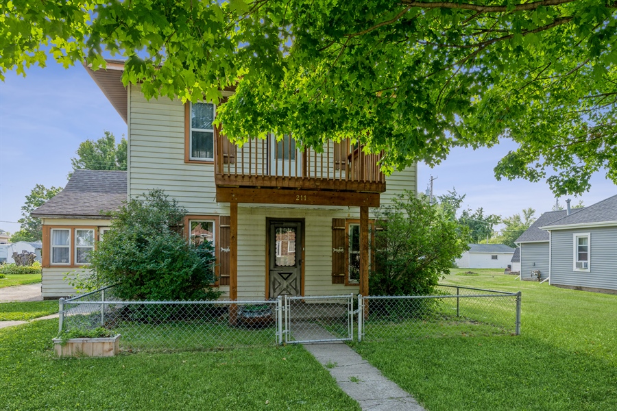211 S Main St, Baxter, IA, 50028 Virtual Tour Iowa Realty ANKENY