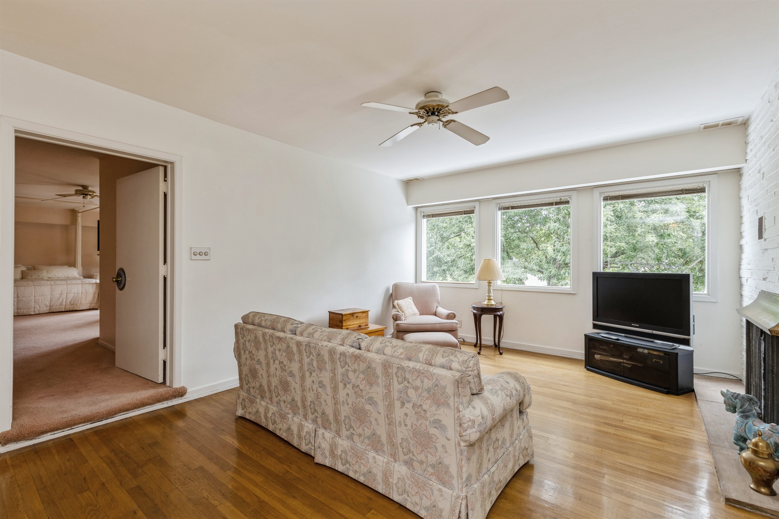 2120 Thornton Dr, Des Moines, IA, 50321 Virtual Tour Iowa Realty