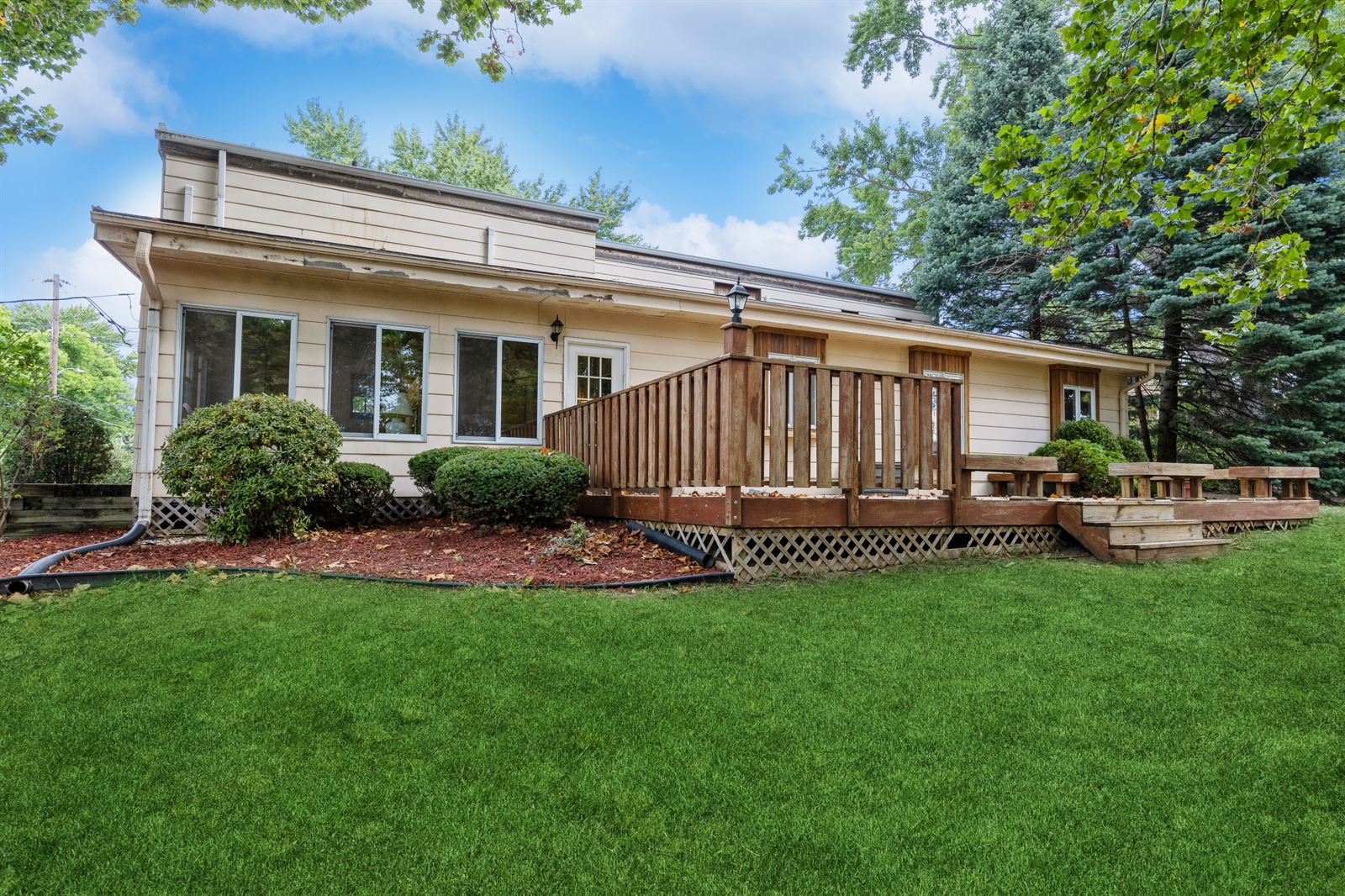 2120 Thornton Dr, Des Moines, IA, 50321 Virtual Tour Iowa Realty