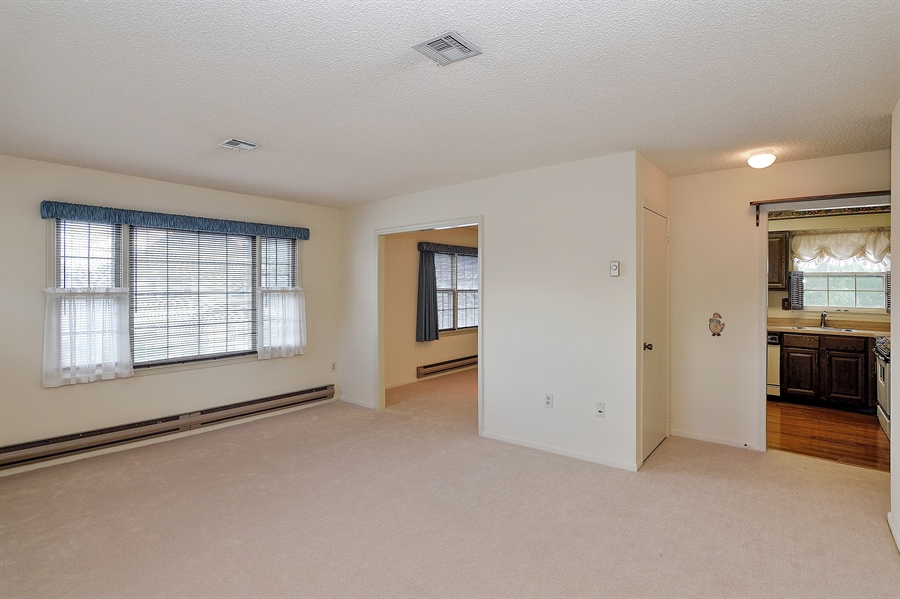 634 N Yorkshire Lane, Monroe, NJ, 08831 Virtual Tour