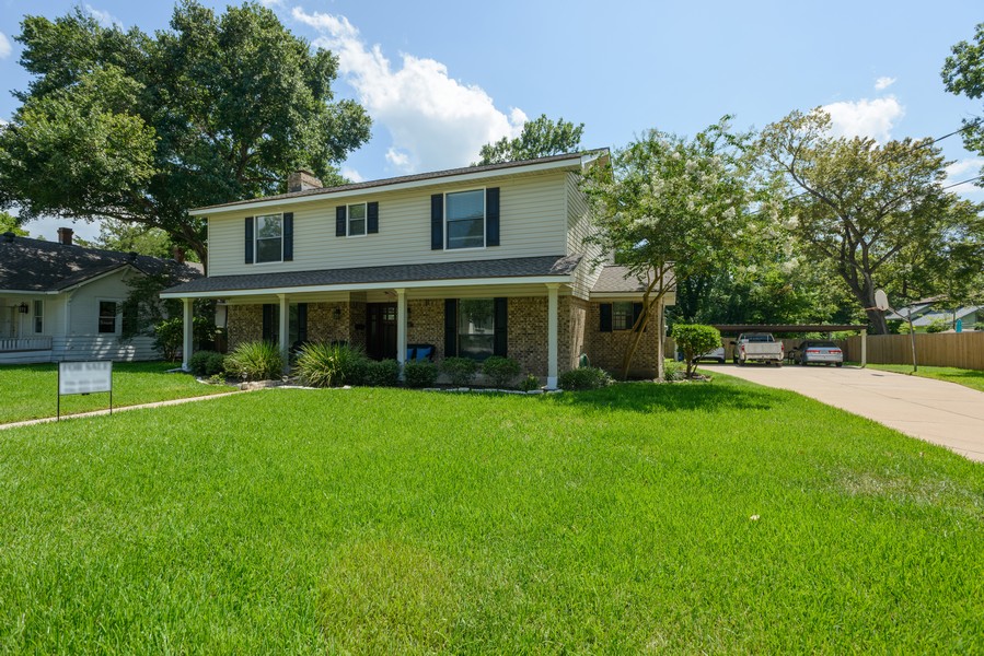 211 Julia Avenue, Navasota, TX, 77868 | Virtual Tour | Rocket Homes - ForSaleByOwner.com