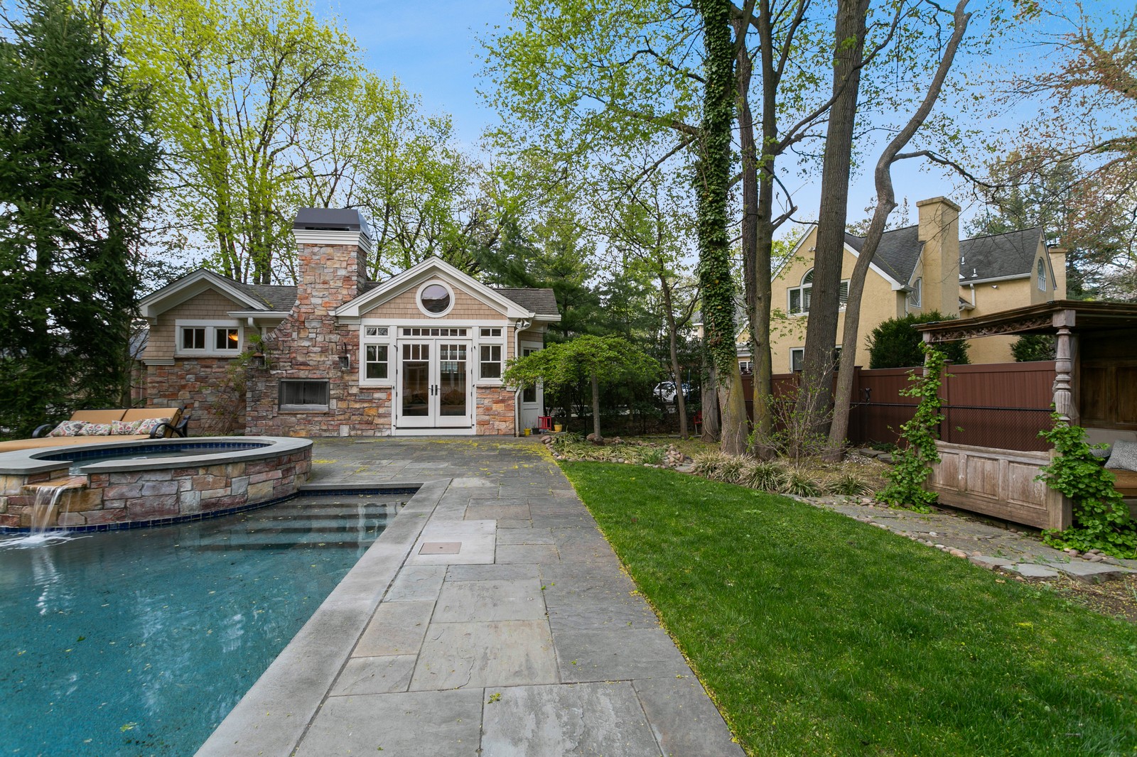 83 Highwood Avenue, Tenafly, NJ, 07670 | Virtual Tour | RE/MAX