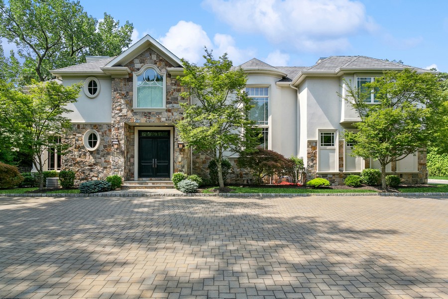 134 Essex Drive, Tenafly, NJ, 07670 Virtual Tour RE/MAX Properties