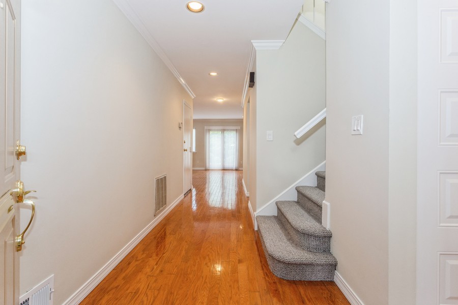 144 Southgate Circle, Massapequa Park, NY, 11758 Virtual Tour